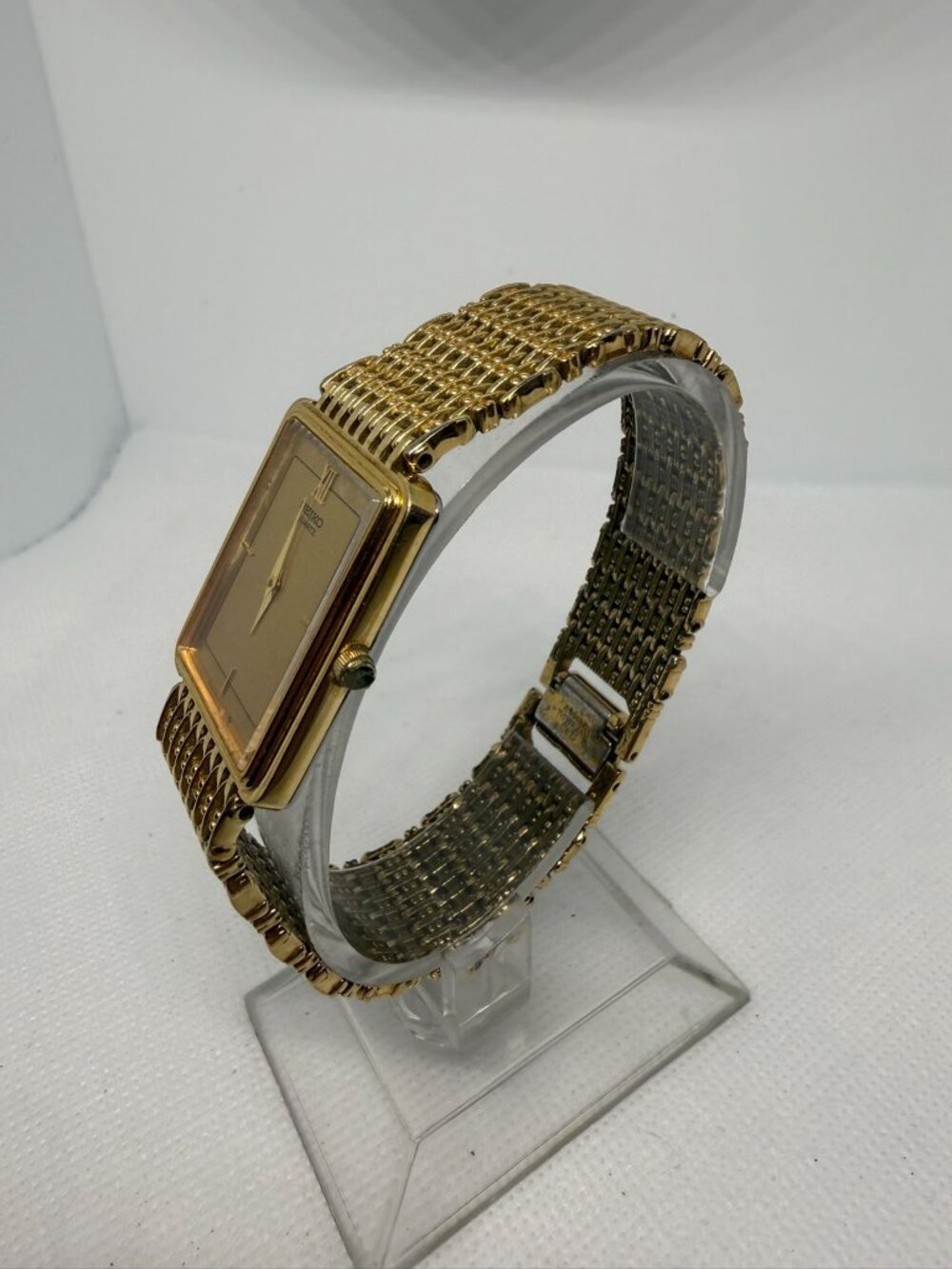 Vintage 1980s Seiko 9020-5119 Gold-Tone Tank Rectangle Ultra-Thin Quartz Watch - Picture 3 of 11
